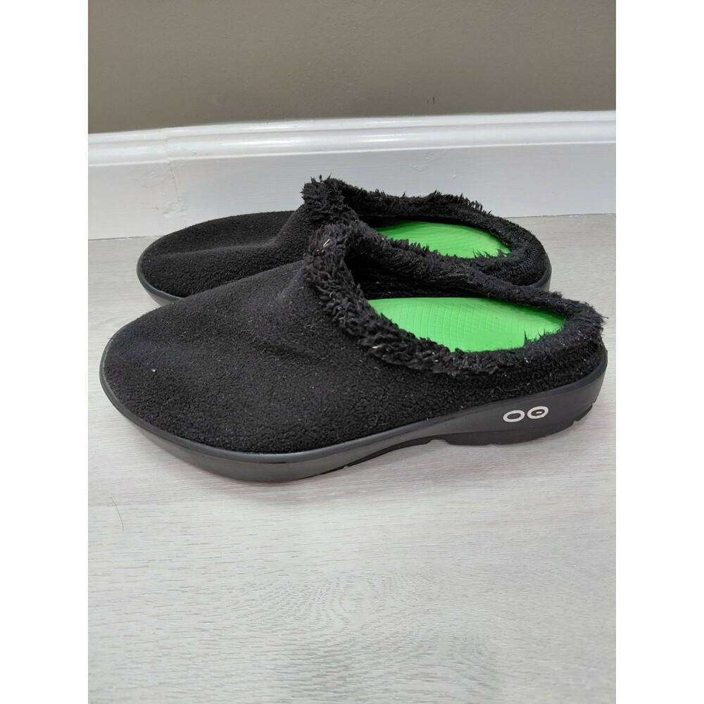 OOFOS OOcoozie Mule Men's 9.5(EU 42.5) Slip On Recovery Shoes Black Sherpa